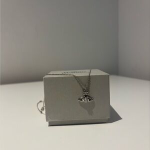 Vivienne Westwood Lee Orb Pendant Necklace